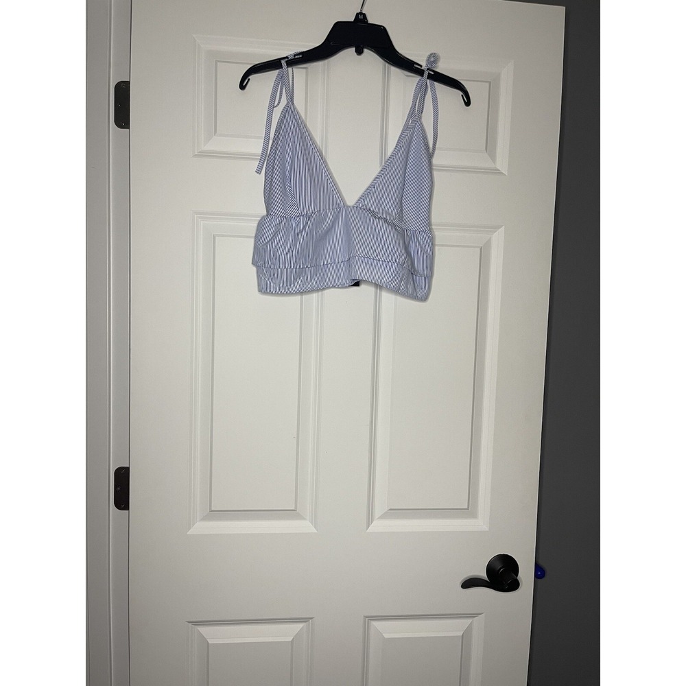 Pretty little thing sleeveless Peplum Crop Tank top size 6 blue white stripe nwt